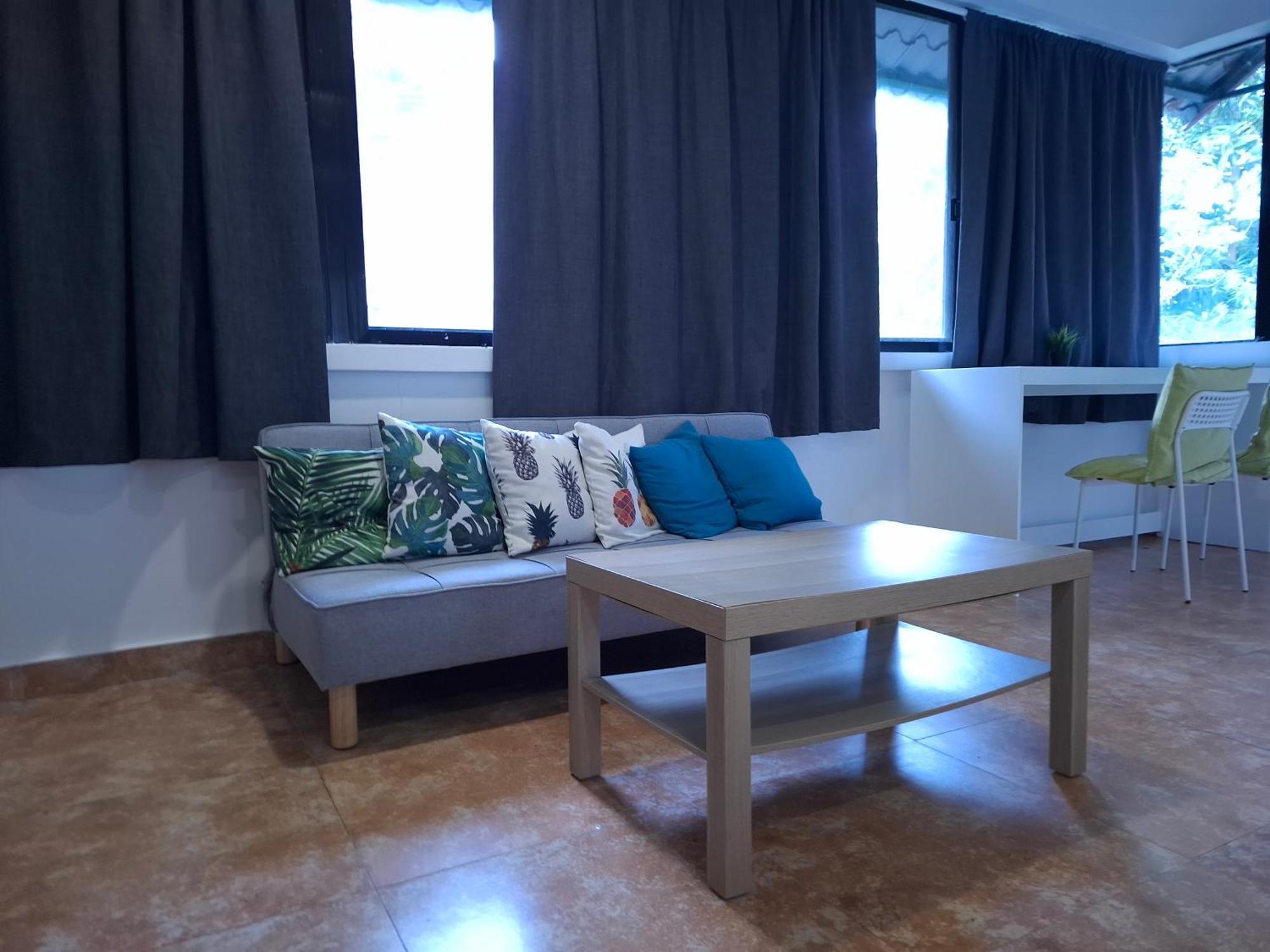 Boracay Luxury Apartment Manoc-Manoc